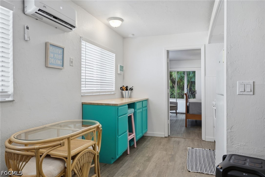 8141 Country Unit 105, Fort Myers, FL 33919