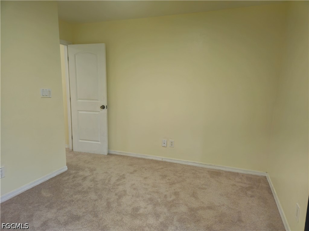 4020 26th, Lehigh Acres, FL 33976