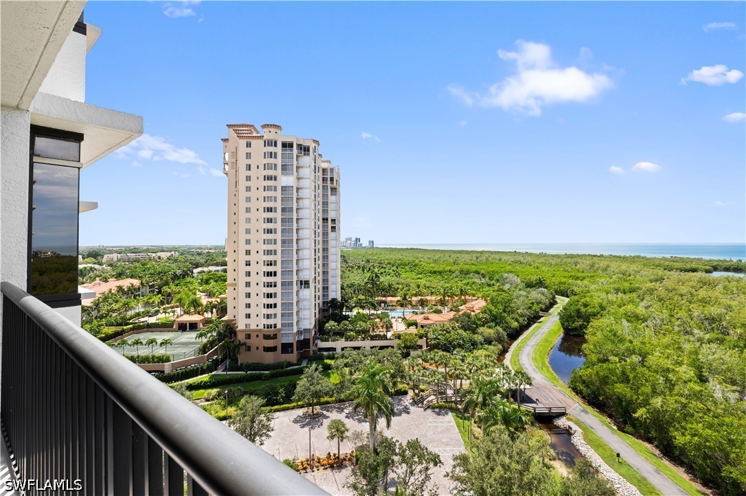 6825 Grenadier Unit 1102, Naples, FL 34108