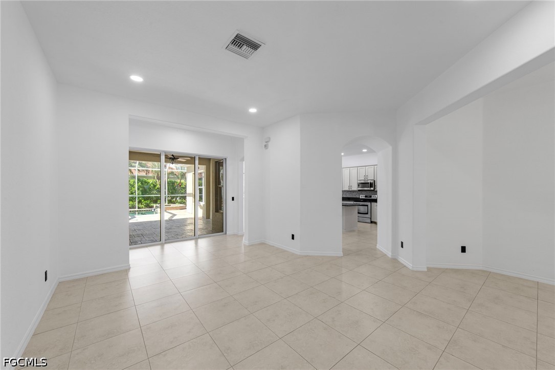 2628 Fairmont Cove, Cape Coral, FL 33991