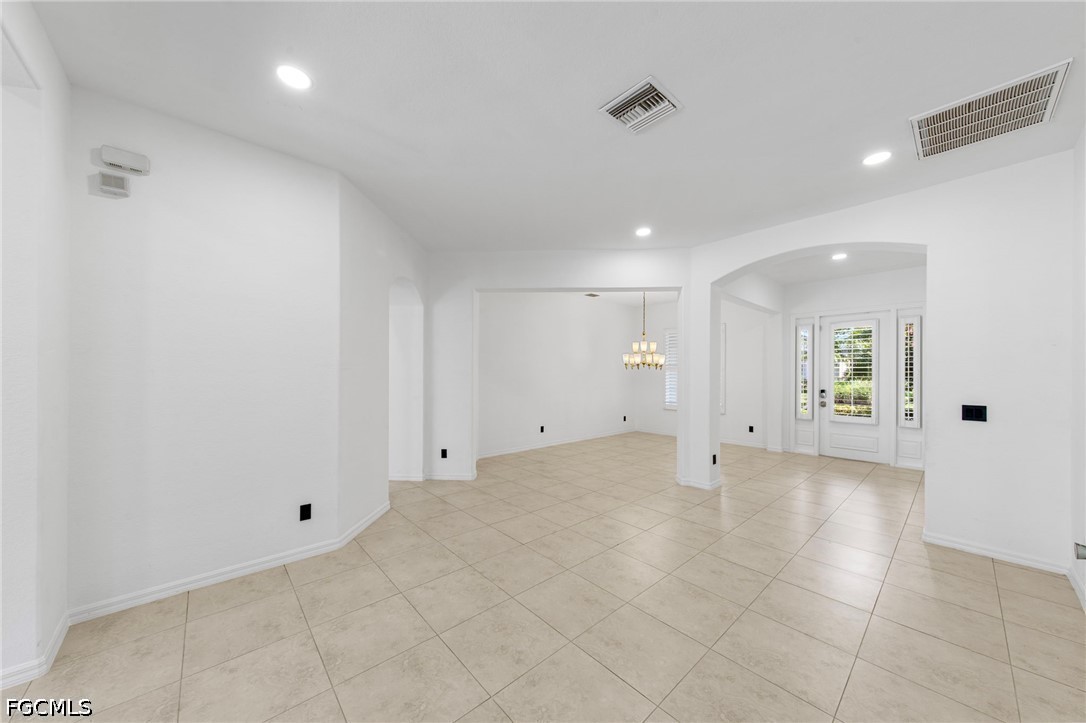 2628 Fairmont Cove, Cape Coral, FL 33991