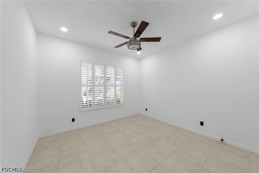 2628 Fairmont Cove, Cape Coral, FL 33991