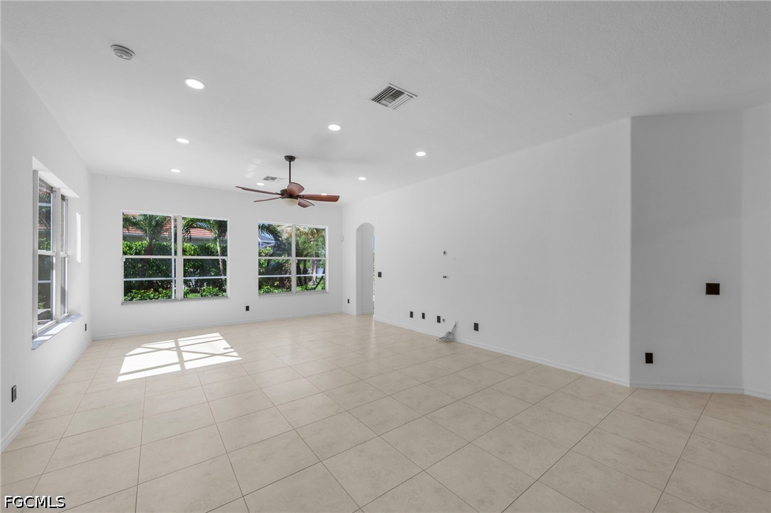 2628 Fairmont Cove, Cape Coral, FL 33991