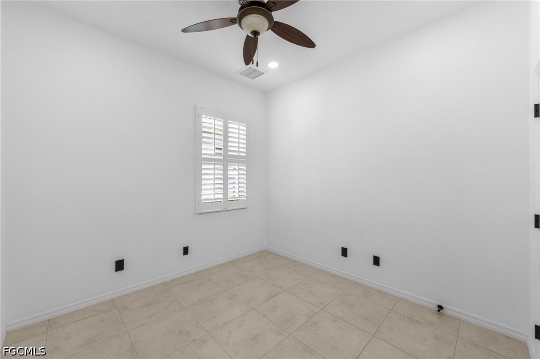 2628 Fairmont Cove, Cape Coral, FL 33991
