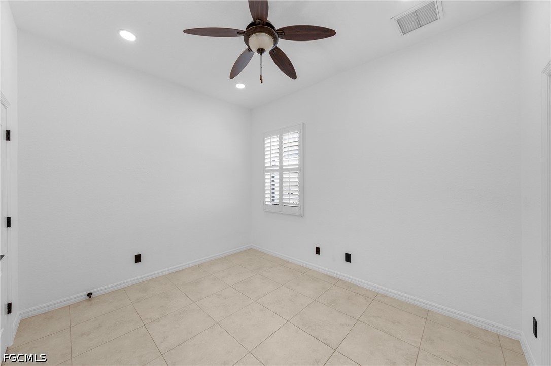 2628 Fairmont Cove, Cape Coral, FL 33991