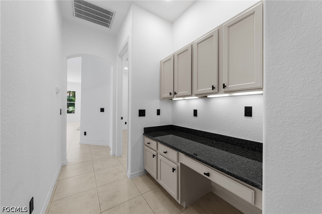 2628 Fairmont Cove, Cape Coral, FL 33991
