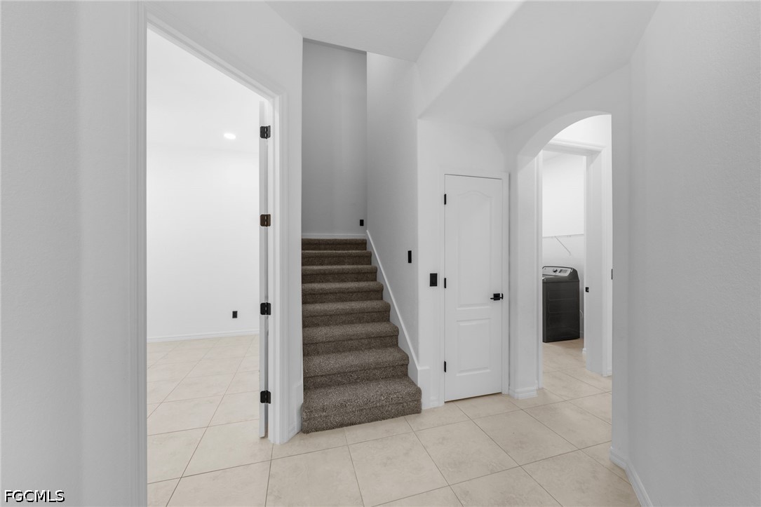 2628 Fairmont Cove, Cape Coral, FL 33991