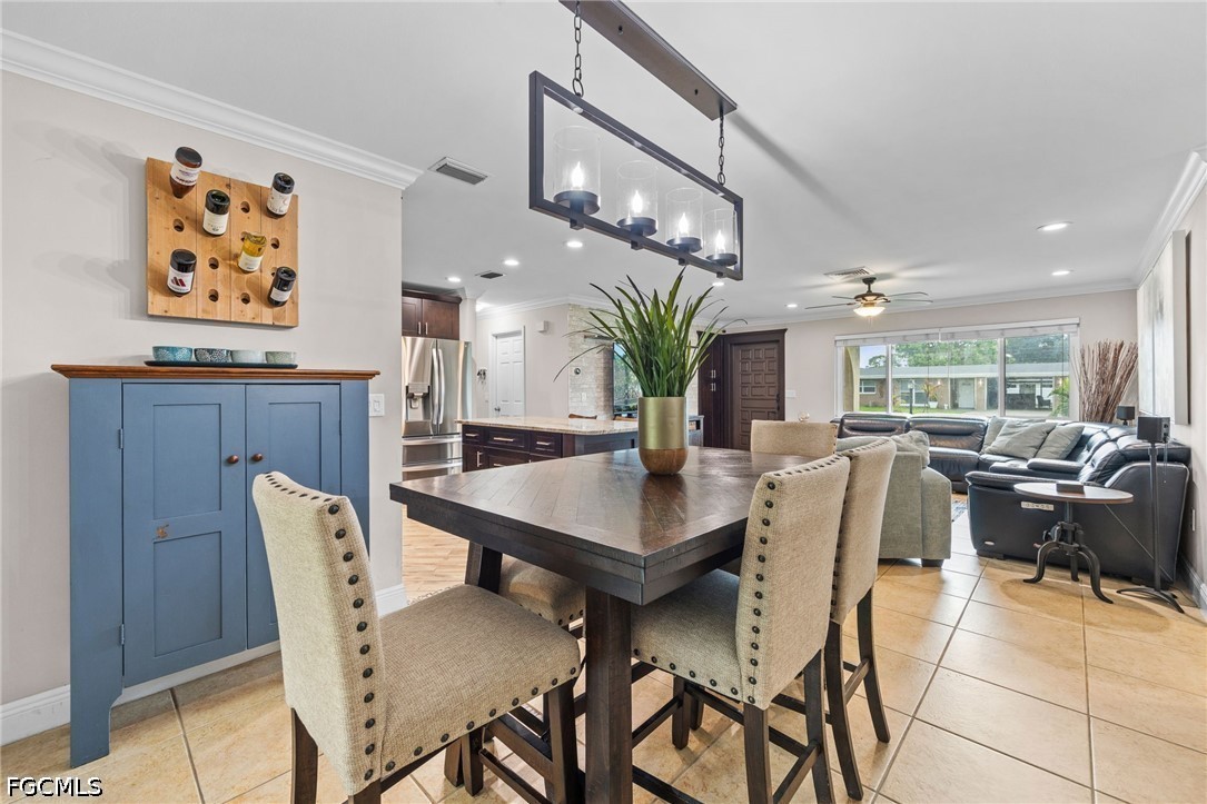 DiningArea
