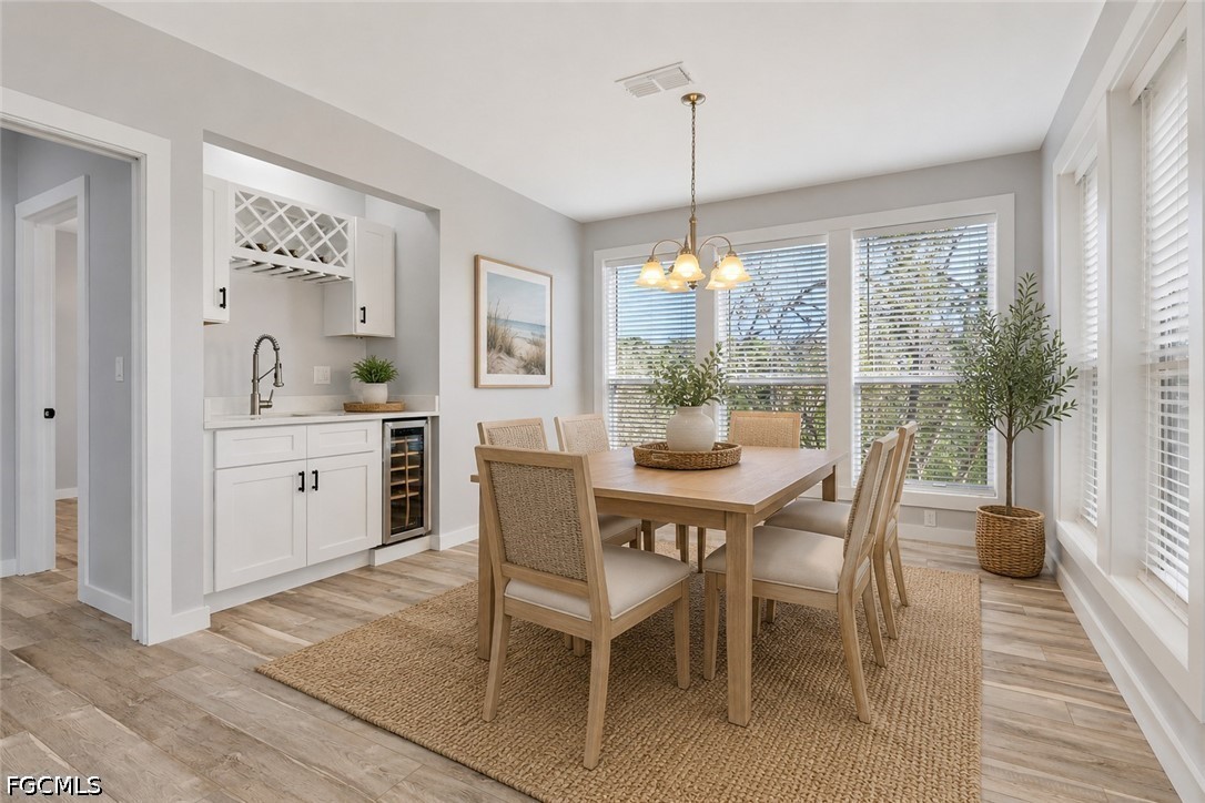 DiningArea
