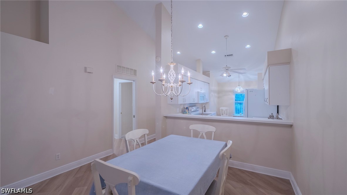 DiningArea