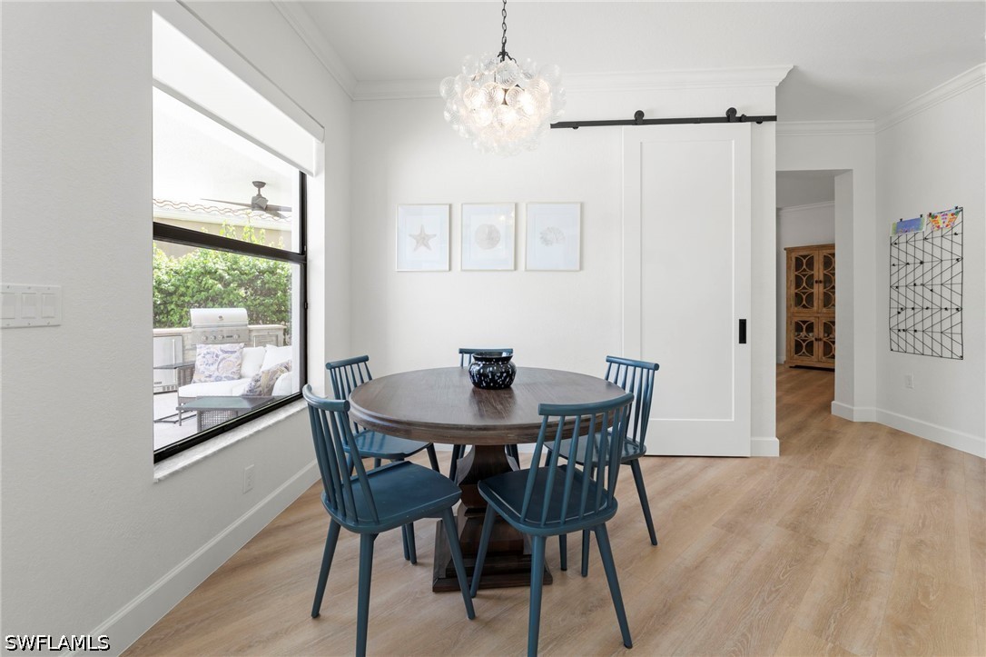 DiningArea