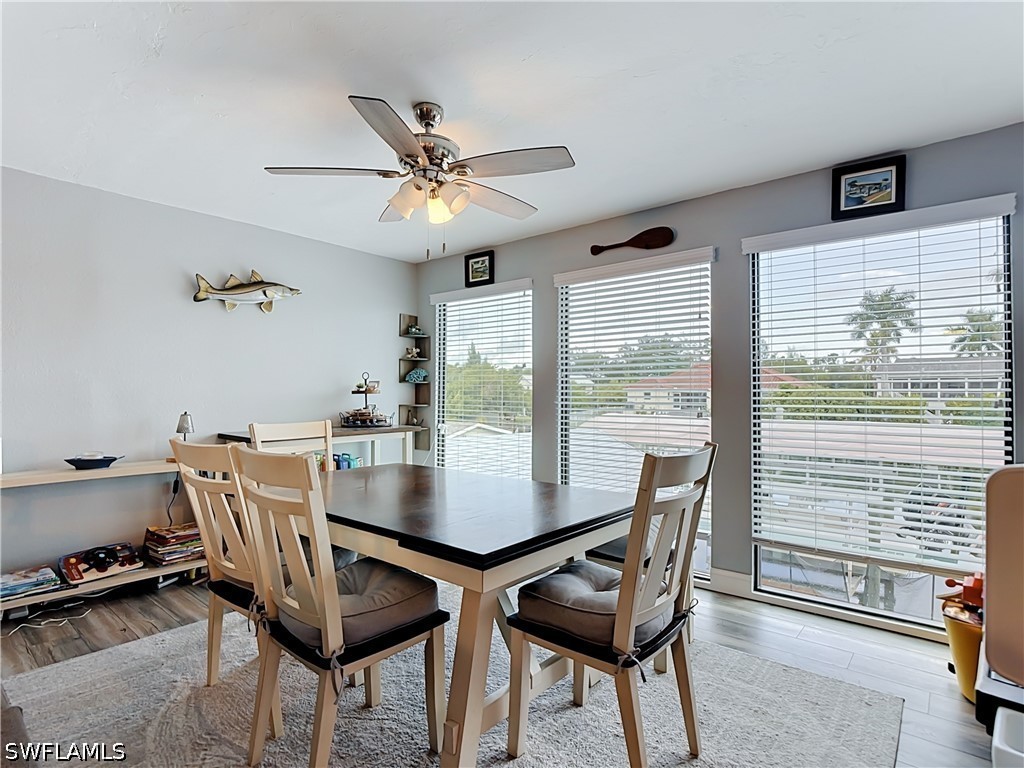 DiningArea