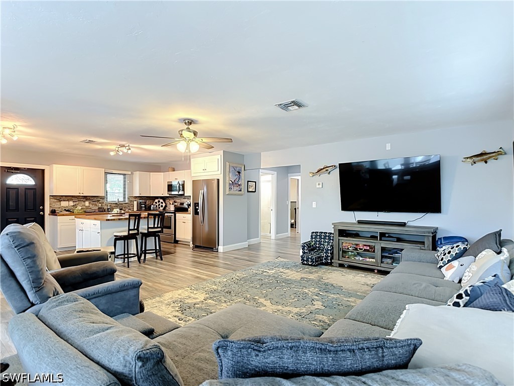 LivingRoom