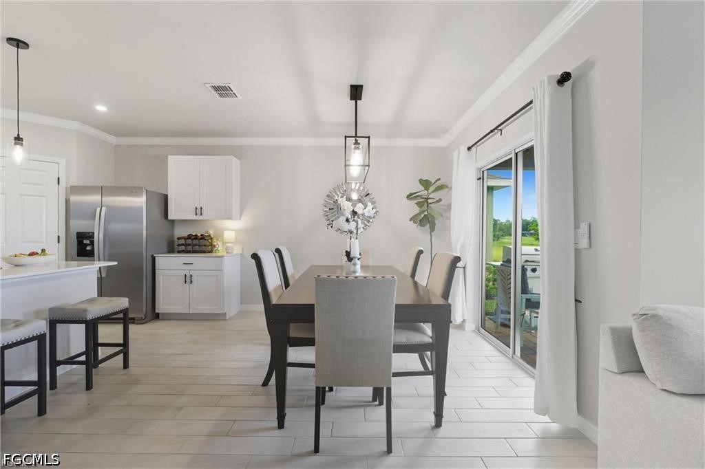 DiningArea