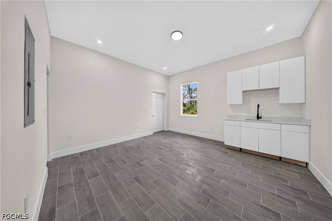 308 Mangonia, Lehigh Acres, FL 33974