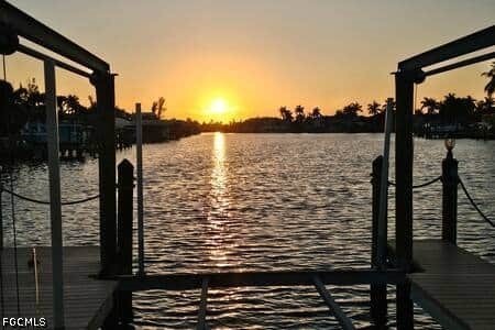 Dock