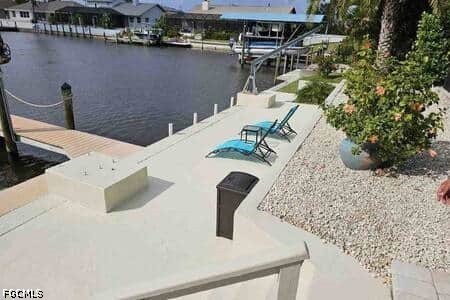 Dock