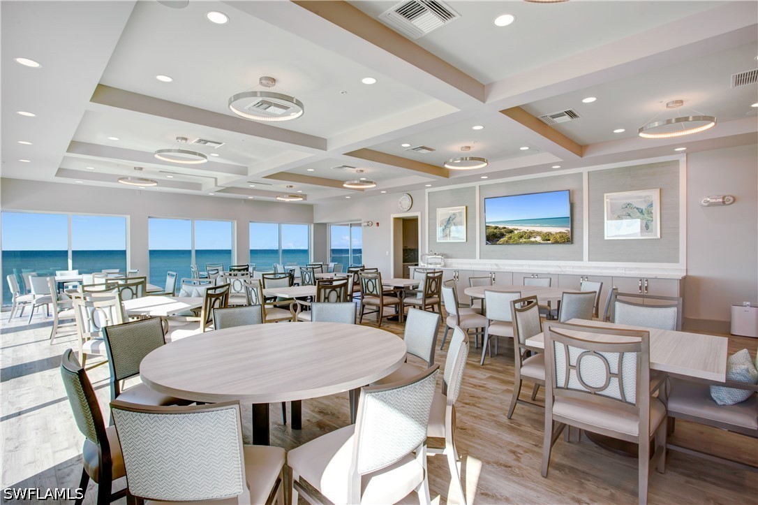 DiningArea