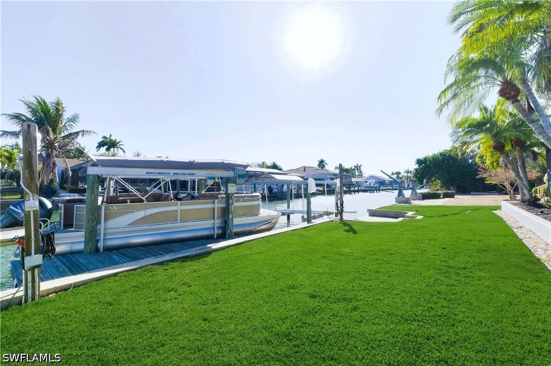 Dock
