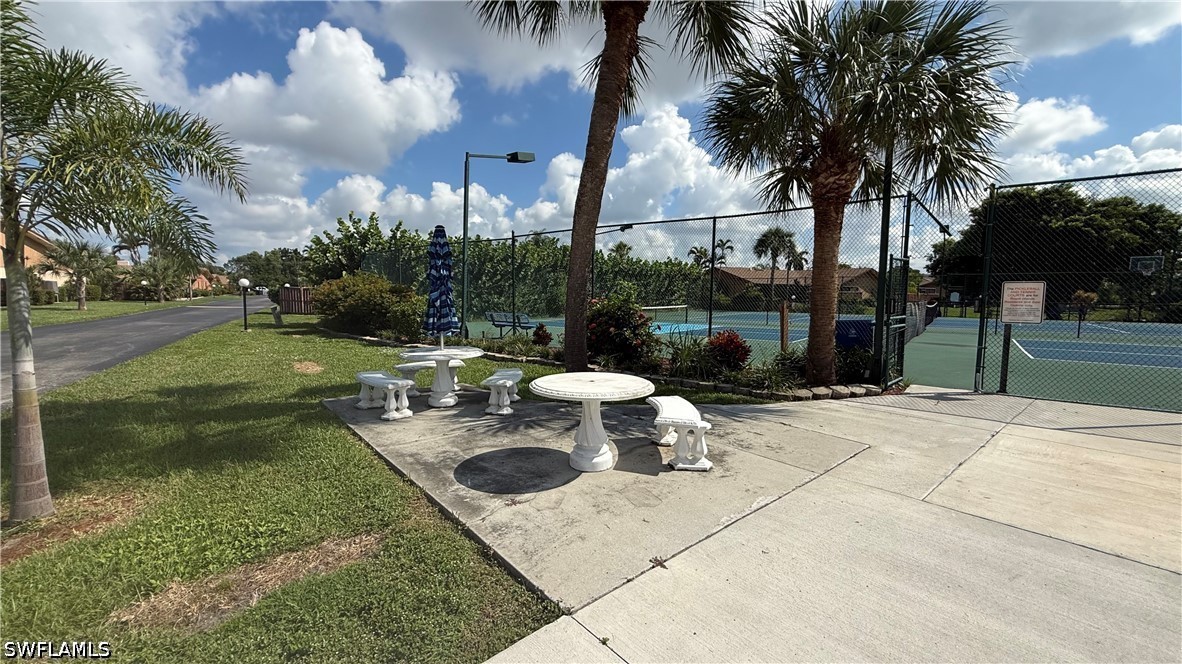 6346 Royal Woods, Fort Myers, FL 33908