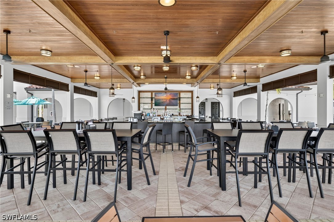 DiningArea