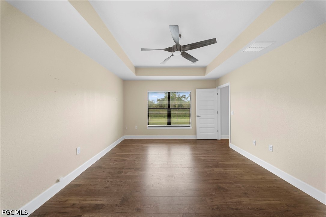 490 windermere, Lehigh Acres, FL 33972
