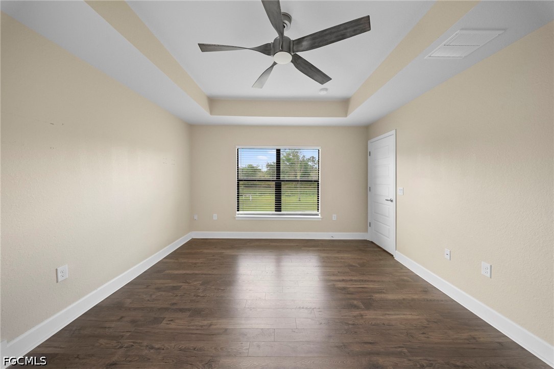 490 windermere, Lehigh Acres, FL 33972