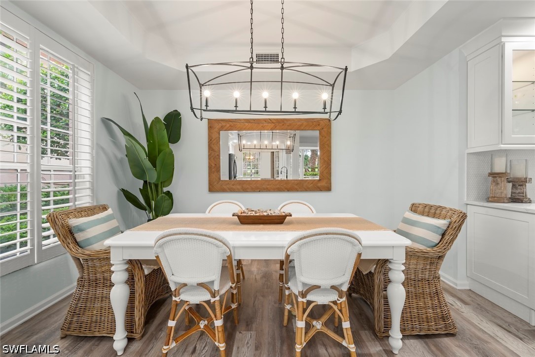 DiningArea