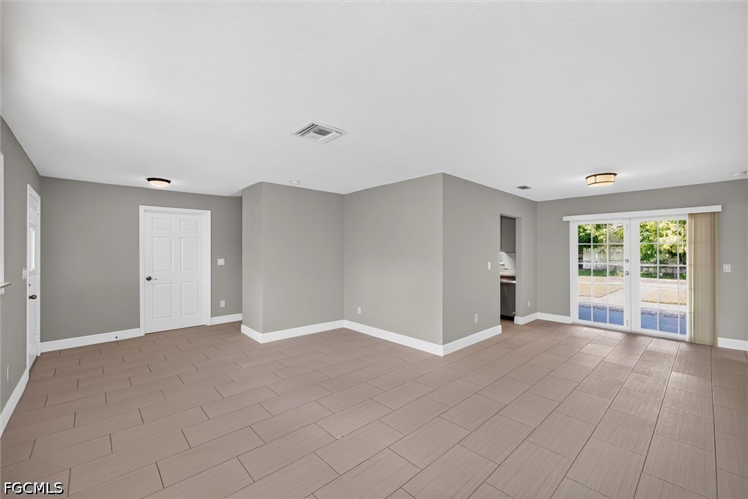 305 27th, Cape Coral, FL 33904