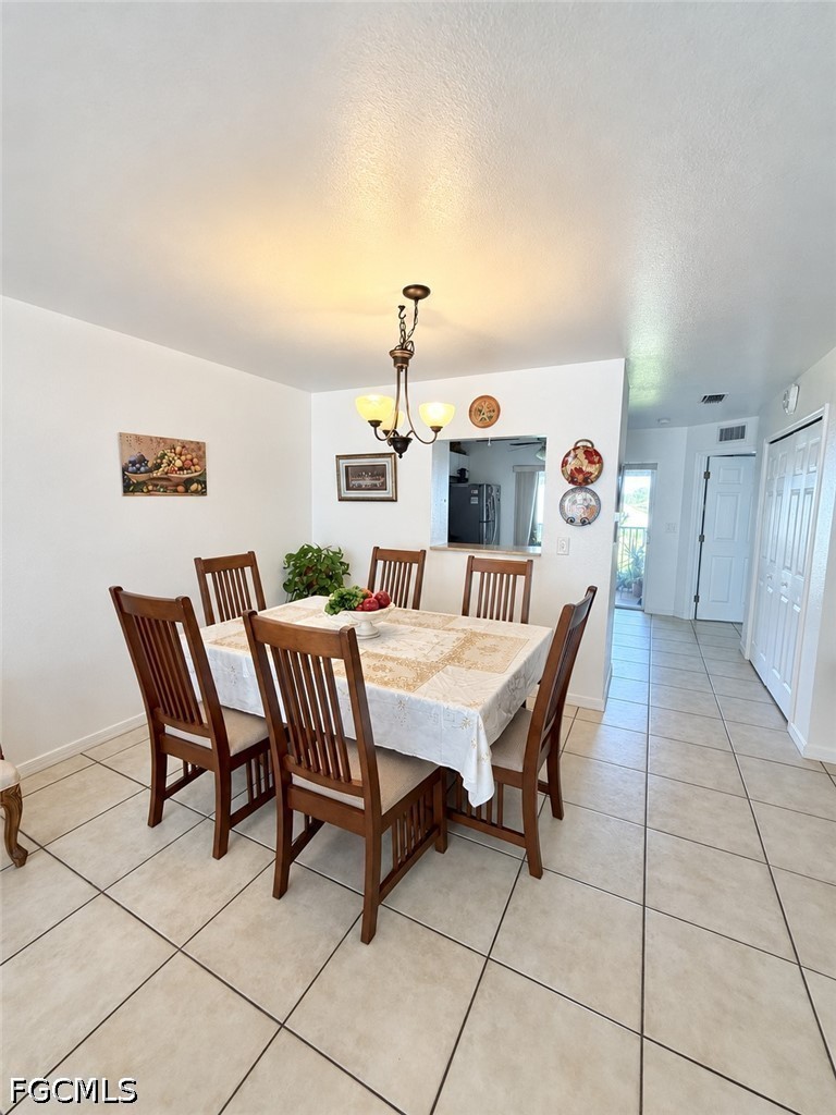DiningArea