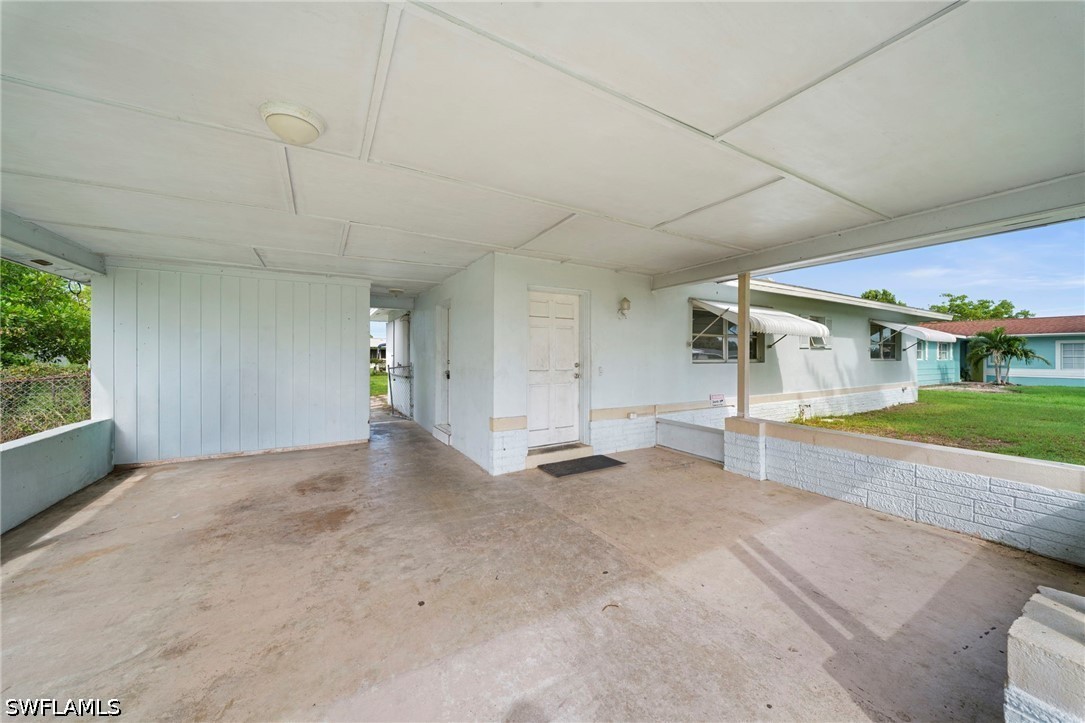 406 15th, Cape Coral, FL 33909