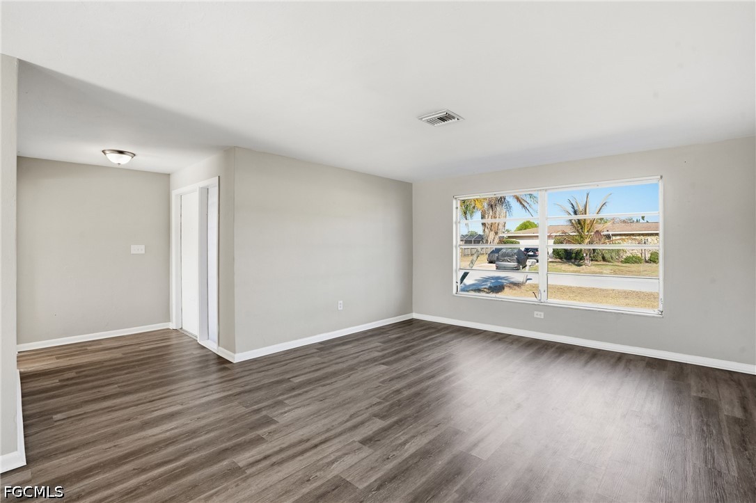 312 Hollywood, Lehigh Acres, FL 33936