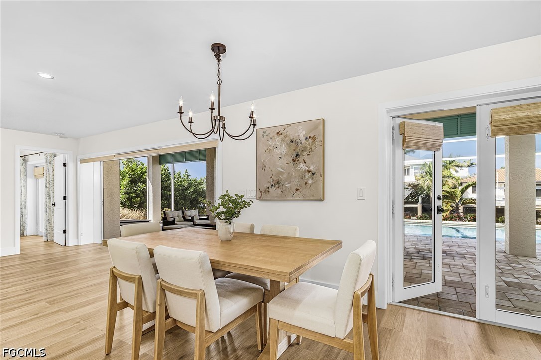 DiningArea