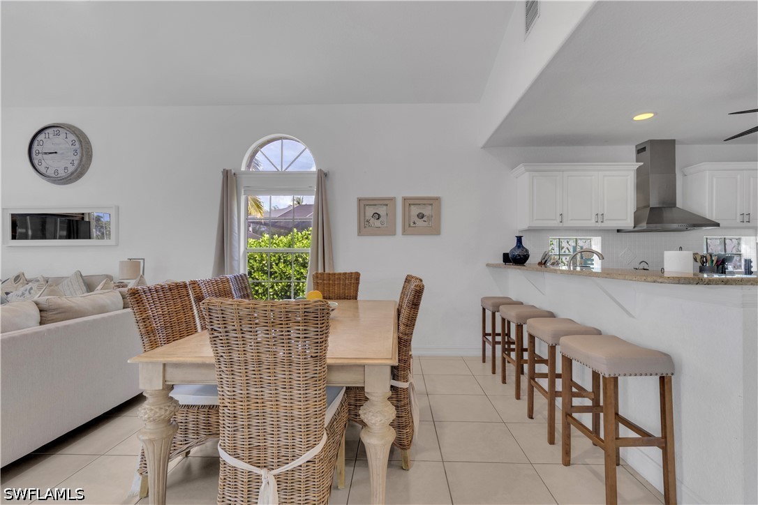 DiningArea