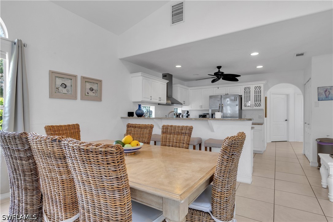 DiningArea