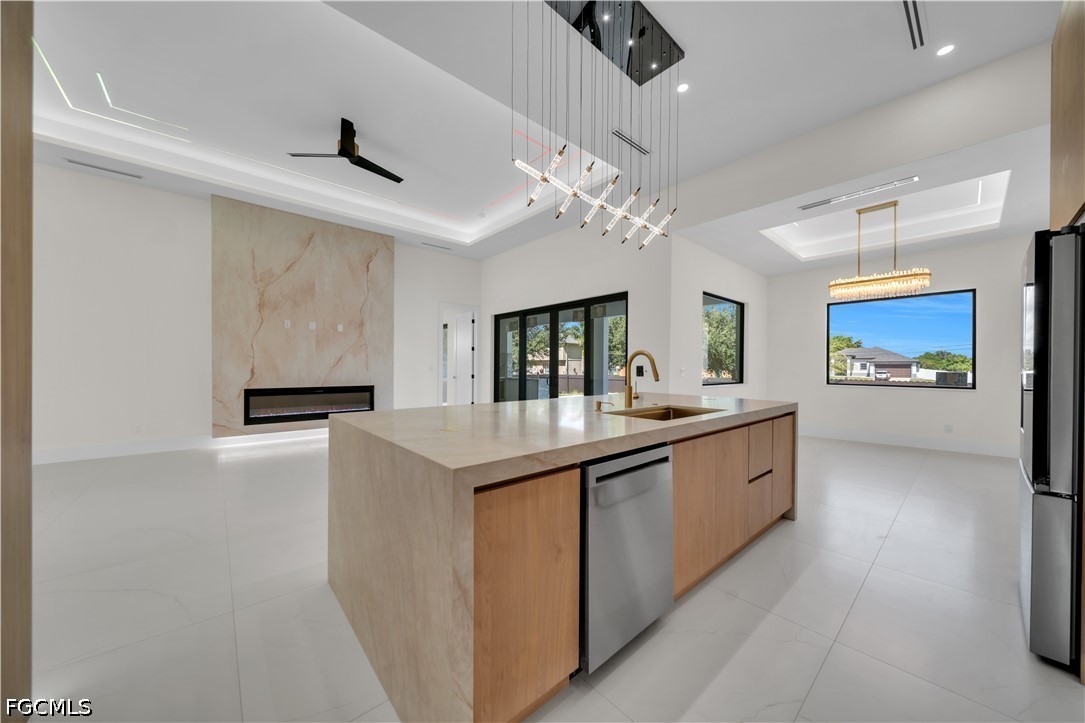 DiningRoom