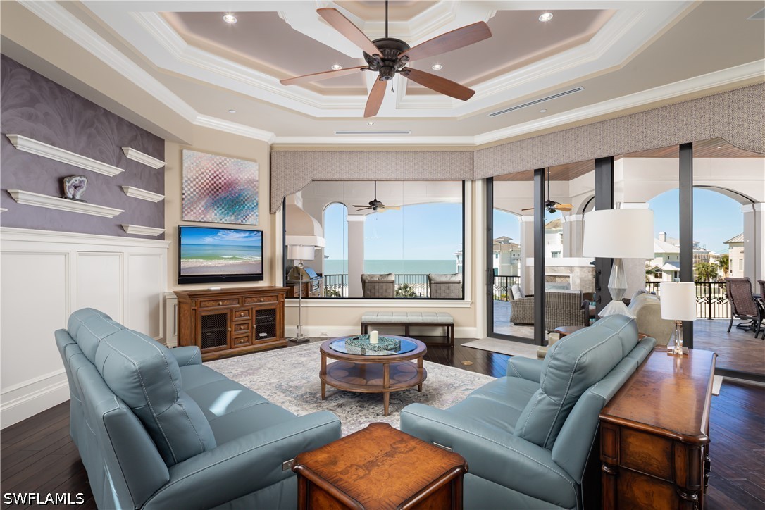 101 Jumento Cay, Bonita Springs, FL 34134