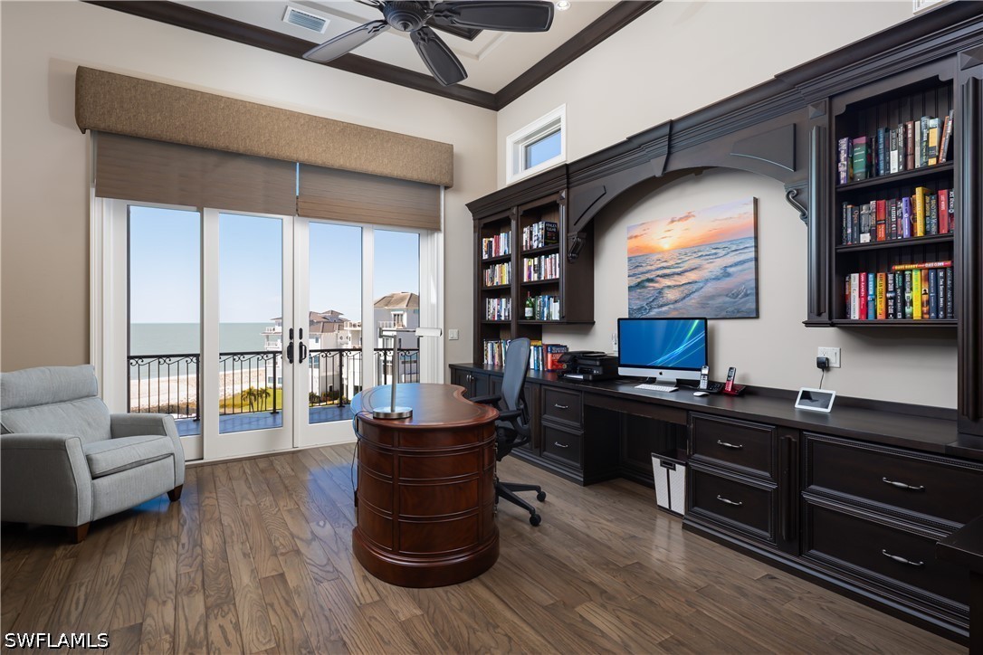 101 Jumento Cay, Bonita Springs, FL 34134