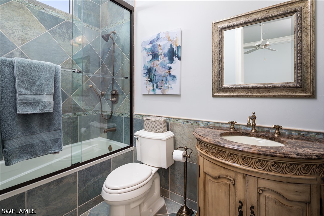 101 Jumento Cay, Bonita Springs, FL 34134