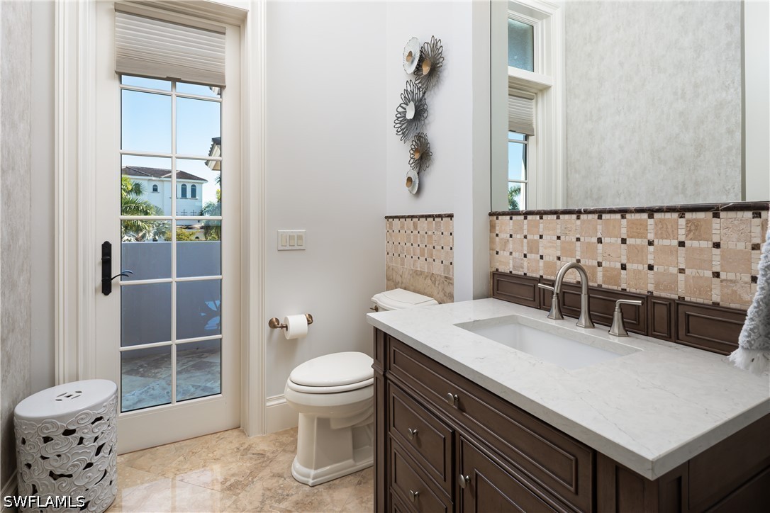 101 Jumento Cay, Bonita Springs, FL 34134