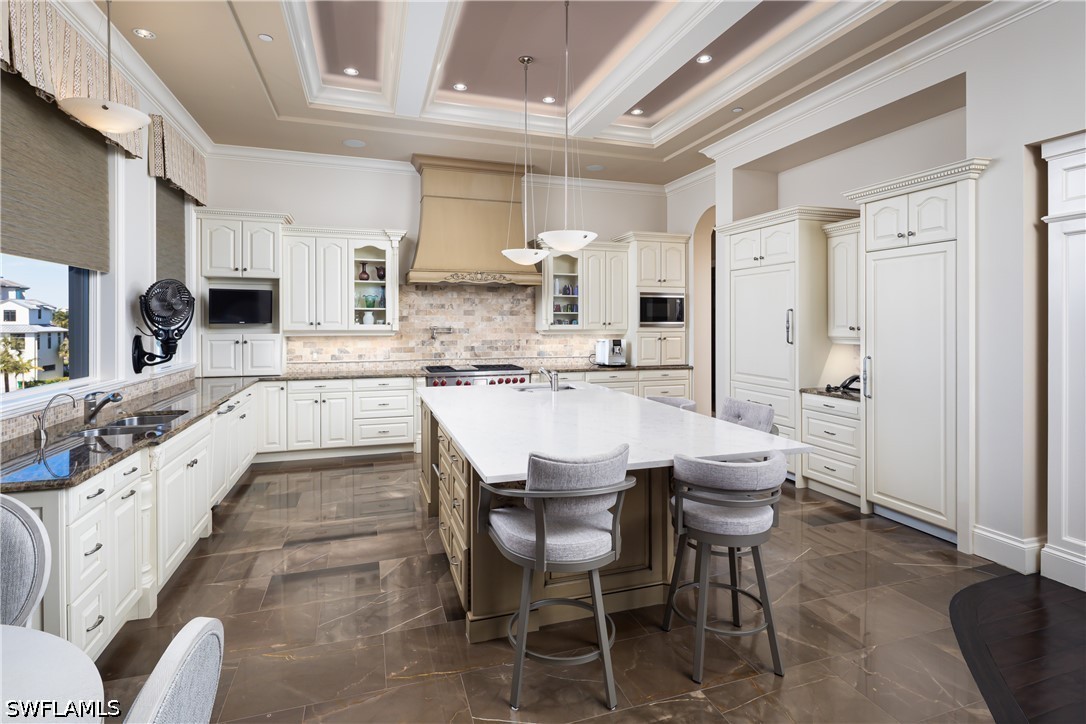 101 Jumento Cay, Bonita Springs, FL 34134