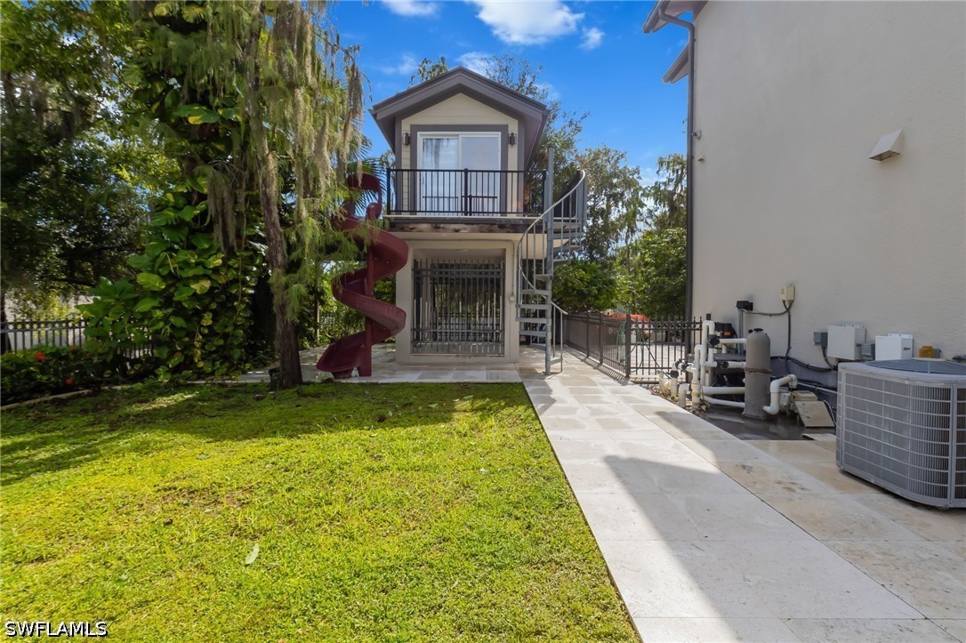 3585 33rd, Naples, FL 34120