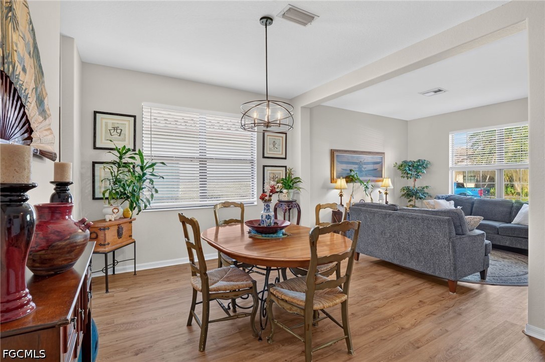DiningArea