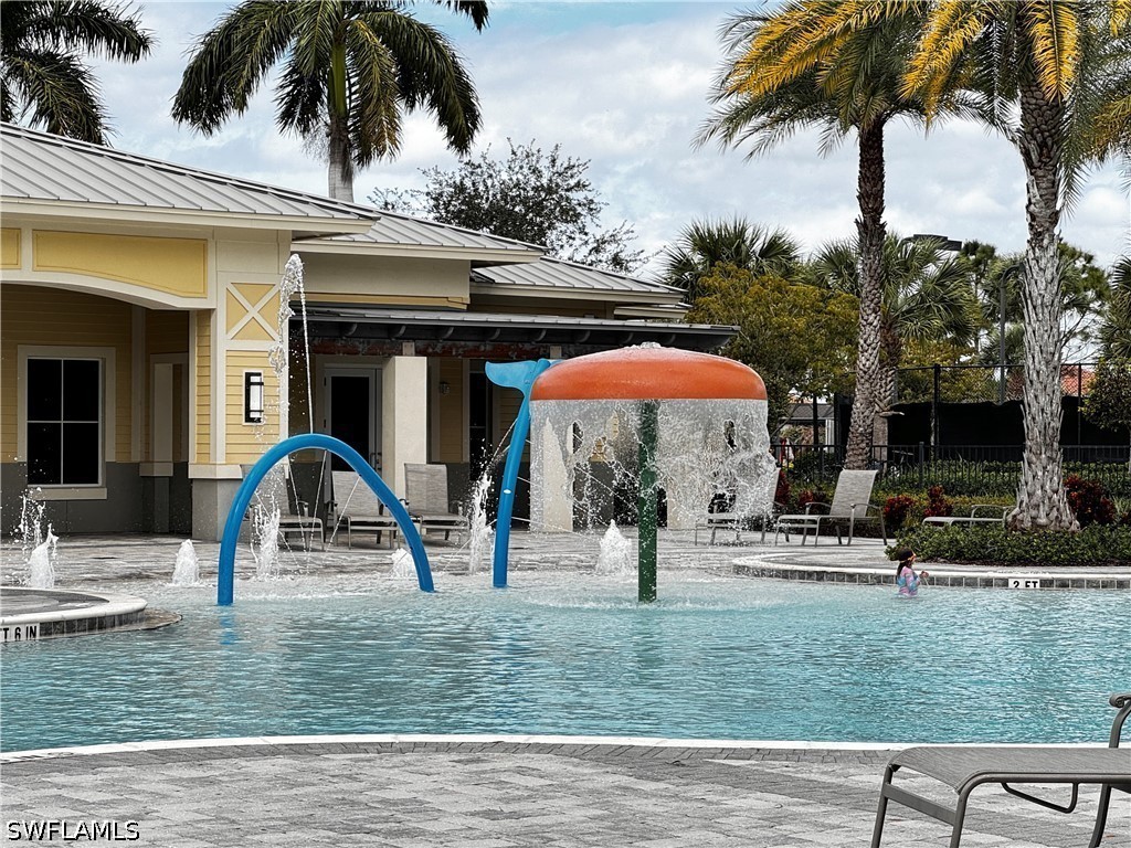 2084 Wellington, Naples, FL 34120