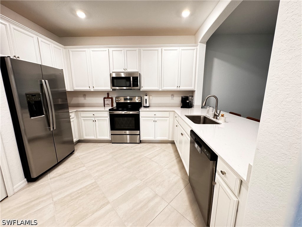2084 Wellington, Naples, FL 34120