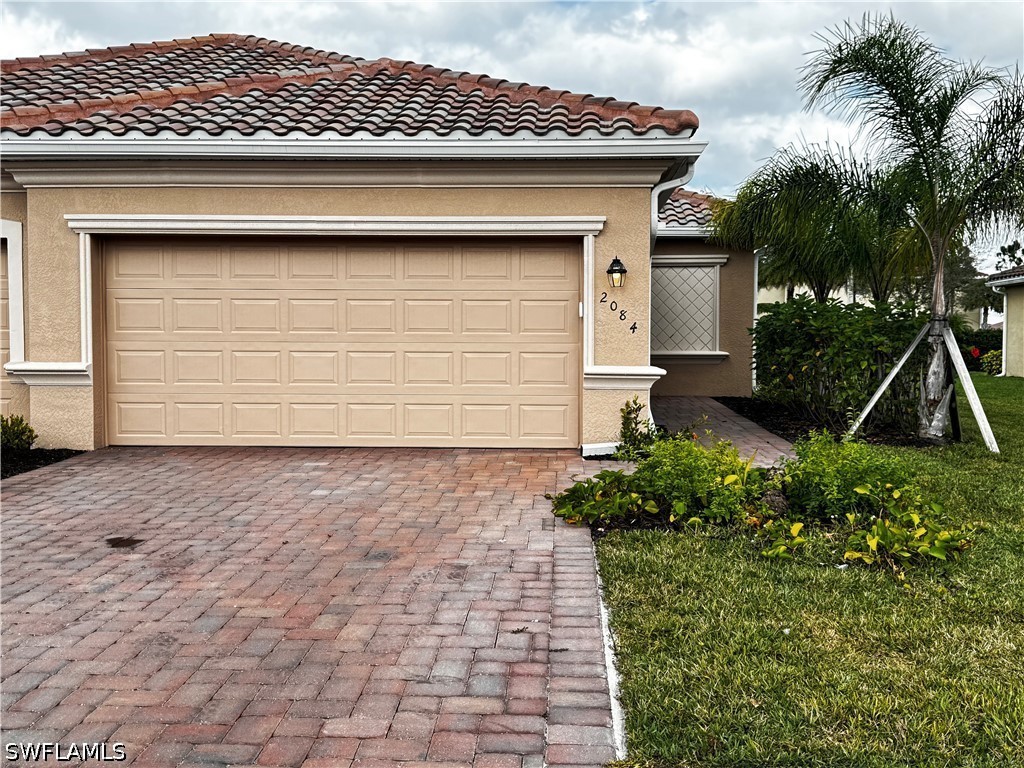 2084 Wellington, Naples, FL 34120