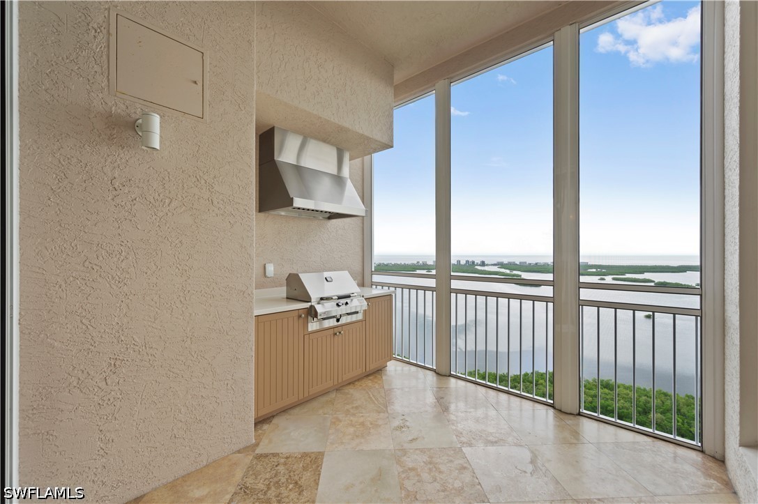 4951 Bonita Bay Unit Ph 302, Bonita Springs, FL 34134