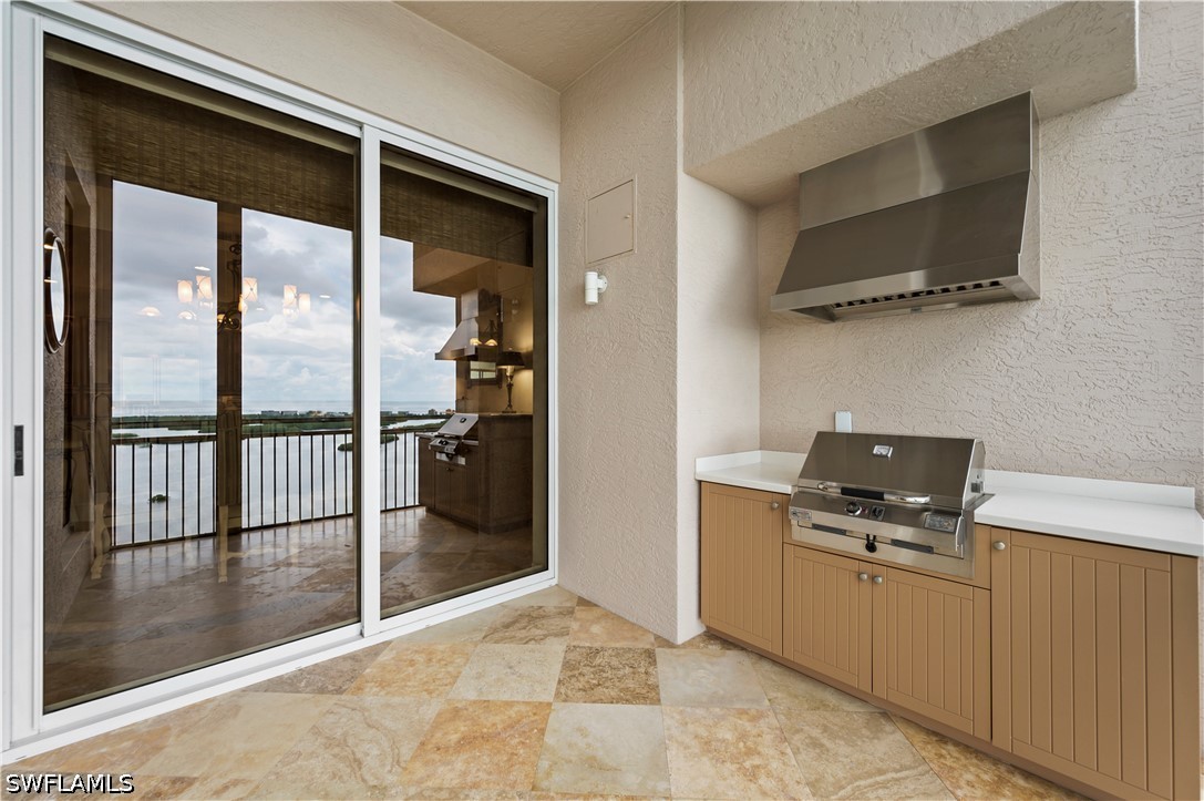 4951 Bonita Bay Unit Ph 302, Bonita Springs, FL 34134