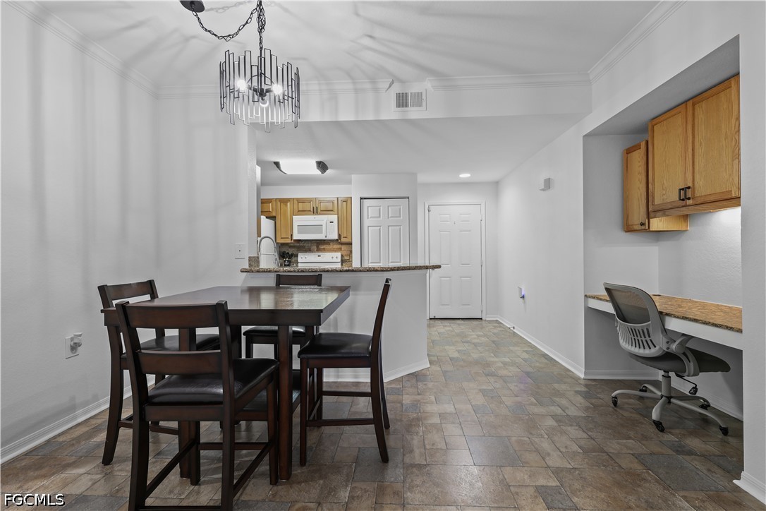 DiningArea