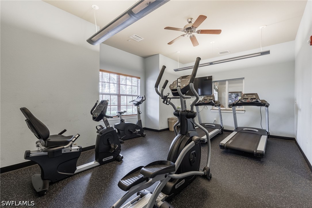 10160 Via Colomba, Fort Myers, FL 33966